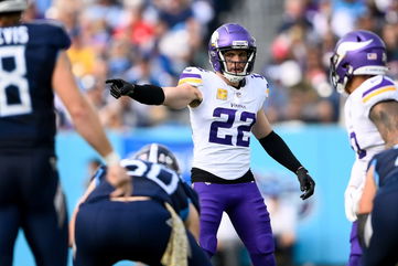 Vikings Release First Injury Report Ahead of Packers Showdown