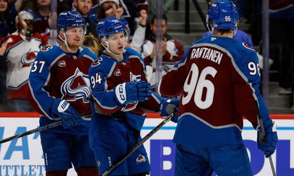 Seattle Swept: Kiviranta Scores Hat Trick in Avalanche’s Pre-Holiday Break Win Over the Kraken