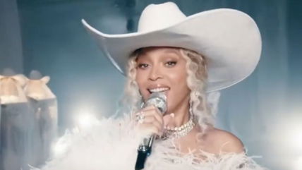 You Won’t Believe How Much Beyoncé Was Paid By Netflix To Perform At Halftime On Christmas