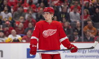 Red Wings Notebook: Raymond, Berggren Finding Range