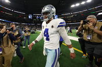 Dallas Cowboys star puts media on blast over criticism of Dak Prescott