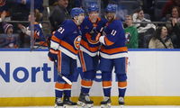 Russell’s Roundup: Isles Win Again; Nelson Chatter Looms