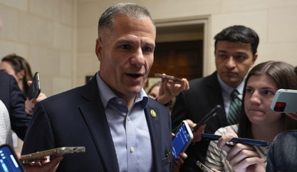 Molinaro appears to break gavel trying to shush Democrats’ jeers