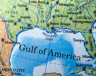 Teachers Accused of Xenophobia for Wearing ‘Gulf of America’ Shirts