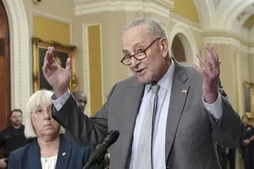 Schumer says federal judiciary will be Democrats’ strongest defense against Trump