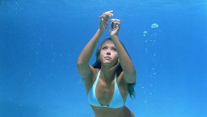 13 Actors Who Held Their Breath Underwater for an Extraordinarily Long Time