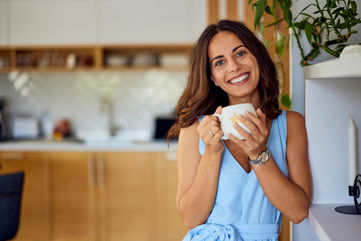 She Stopped Cooking For Her Husband And Son Months Ago Because They’re The Pickiest Eaters On The Planet, And She’s Been Enjoying Girl Dinners By Herself Ever Since