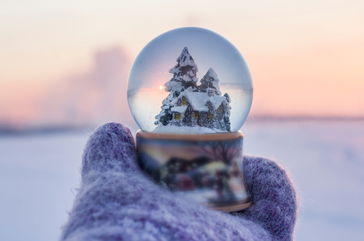 Snow Globes Weren’t Originally Designed To Be Decorations For Christmas