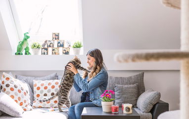 Her Husband Wants Her To Get Rid Of Her Cats So His Mom Can Move In With Them