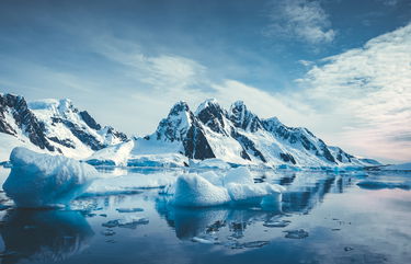 He Remains Buried In Ice Along With His Crew After He Lost The Race To The South Pole