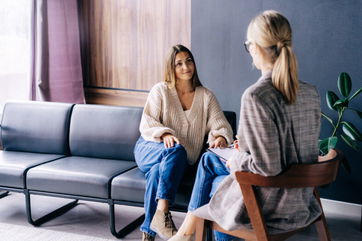 People Who Are Wealthier Or Have Private Insurance Benefit More From Psychotherapy