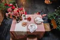 How To Set Your Table For Valentine’s Day To Design A Romantic Night At Home