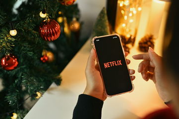 10 Christmas Movies You Can Watch On Netflix Tonight