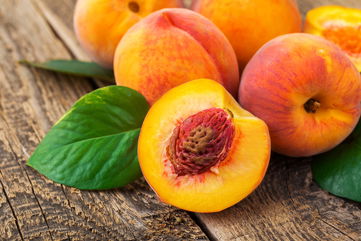 Here’s How You Can Grow Yourself A Peach Tree From Just A Pit