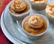 Pumpkin Spice Cupcakes With a Cranberry Twist