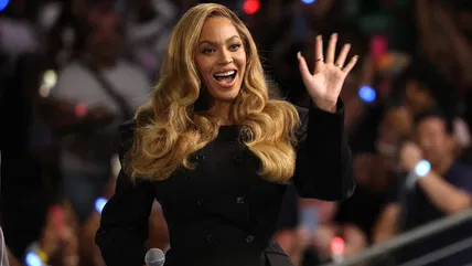 Beyoncé will perform at the NFL halftime show during Christmas game day