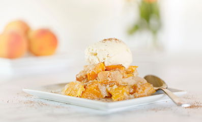 Homemade Peach Cobbler: A Timeless Recipe for Every Occasion