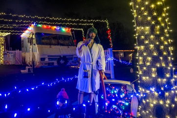 Smithtown’s dazzling ‘Christmas Vacation’ display wraps up as plans begin for 2025 spectacle