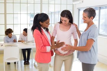 When Should I Break the Pregnancy News?