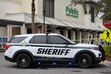 Publix evacuated Monday morning after bomb threat as police investigate