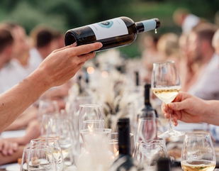 The Best Dinner Party Wines in 2024