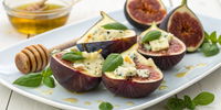 Gorgonzola-Stuffed Figs