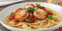 Linguine with Scallops