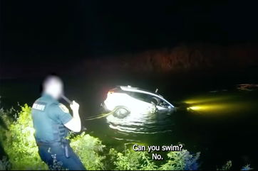 Dramatic video shows teens barely escaping car before it sinks in St. Augustine pond: ‘Please hurry up!’