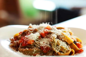 Classic Italian Tomato & Basil Pasta – Easy, Fresh, and Packed with Flavor